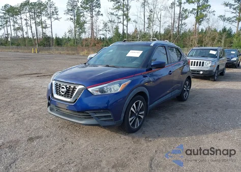 2019 Nissan Kicks Sv z USA, uszkodzony, nr VIN 3N1CP5CU9KL513163